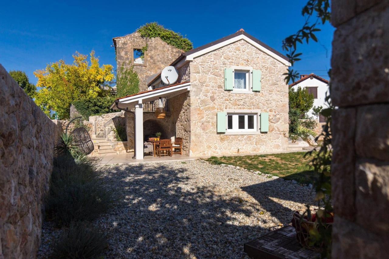 House Misto Villa Dobrinj Exteriör bild